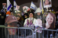 Un grand rassemblement appelant à la libération des otages israéliens est organisé place du Trocadéro à Paris
