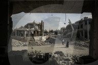 Displaced Gaza refugees heading home