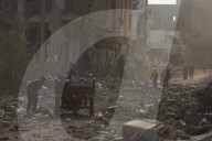 Displaced Gaza refugees heading home