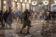 Champions League, panico a Torino in piazza San Carlo: tifosi della Juve in fuga