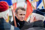 Le président de la République française Emmanuel Macron présente ses voeux aux forces armées à Cesson-Sévigné, au Commandement de l’Appui Terrestre Numérique et Cyber