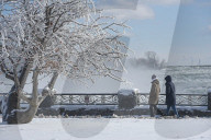 Niagara Falls freeze in Artic Blast