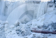 Niagara Falls freeze in Artic Blast