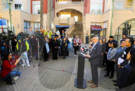 Oakland California community leaders offer illegal immigrants support
