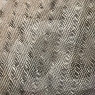 La tenue de la marque de mode britannique Vollebak bloque le piratage et le suivi du téléphone