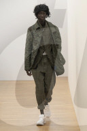 Défilé Shirt 40 "Collection Homme Prêt-à-Porter Automne/Hiver 2025" lors de la Fashion Week de Paris (PFW)
