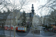 La mairie du 12ème arrondissement de Paris a été touchée par un spectaculaire incendie qui a embrasé son campanile haut d’une trentaine de mètres, sans faire de victimes