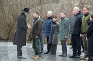 Zelenskyy honors memory of Holocaust victims