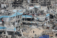 Harsh living conditions for Gazans amidst rubble