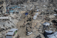 Harsh living conditions for Gazans amidst rubble