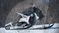 Une moto électrique trois en un peut être rapidement converti en motoneige ou en véhicule tout-terrain