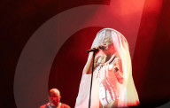 Lady Blackbird review - flamboyance and nuance from late-blossoming jazz-soul star.
