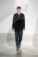 Aelis: Runway - Paris Fashion Week - Haute Couture Spring-Summer 2025