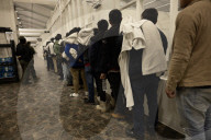 US gives illegal aliens the boot