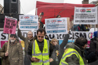 Pro & Anti far right protests in London