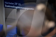 NEWS - Berlin: Deutschland Bundestag 211. Sitzung vom Freitag