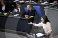 NEWS - Berlin: Deutschland Bundestag 211. Sitzung vom Freitag