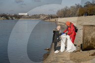Litter picking on Khortytsia Island in Zaporizhzhia