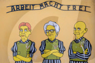 Vandalizzati i murales sulla Shoah raffiguranti Segre , Bruck e Modiano