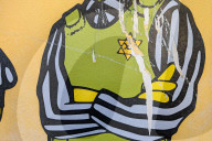 Vandalizzati i murales sulla Shoah raffiguranti Segre , Bruck e Modiano