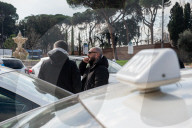 Roma, Sit-in dei tassisti a Bocca della Verit&#xe0;
Roma, Sit-in dei tassisti a Bocca della Verit&#xe0;