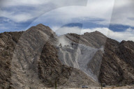 US Military aids in border wall construction in Arizona