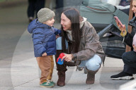 AUSTRIA, SWITZERLAND AND GERMANY ONLY** Aurora Ramazzotti Strolls Through Milan With Son Cesare And Friends - 04 Feb 2025