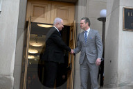 Netanyahu meets with Pete Hegseth