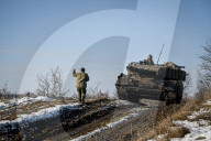 Live fire exercise of Ukrainian tank crews 