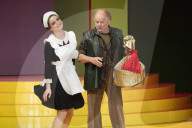 Fotoprobe der Oper Pferd frisst Hut unter der Regie von Herbert Fritsch in Berlin