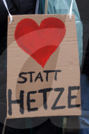Proteste und Gegenproteste in Göttingen