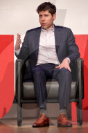 Podiumsdiskussion mit OpenAI CEO Altman in der TU Berlin