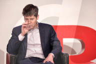 Podiumsdiskussion mit OpenAI CEO Altman in der TU Berlin