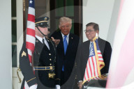 Donald Trump Welcomes Shigeru Ishiba - Washington