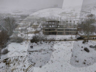 Rare heavy snowfall in Damascus