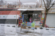 Rare heavy snowfall in Damascus