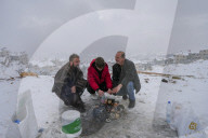 Rare heavy snowfall in Damascus