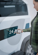 Un véhicule autonome qui évite les embouteillages en heurtant l'eau est proposé comme solution aux rues très fréquentées