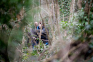 NEWS - Frankreich: Schulmädchen tot in einem Wald gefunden bei Essonne