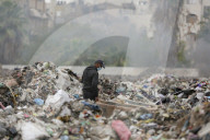 Historic Firas Square Turned Into The Largest Landfill In Gaza