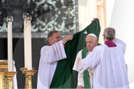 Pope Francis Leads Jubilee Mass for Armed Forces And Police - Vatican