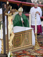 Pope Francis Leads Jubilee Mass for Armed Forces And Police - Vatican
