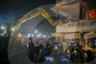 Protesters Set Fire To Ex-Bangladesh PM's Family Home - Dhaka