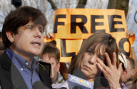 Rod Blagojevich addresses media before prison