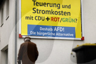 Pro-AfD Wahlplakate in Koeln
