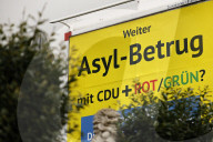 Pro-AfD Wahlplakate in Koeln