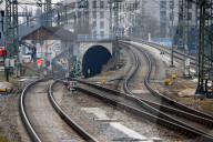 Symbolfoto S-BAHN SPERRUNG
