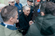 Elisabeth Borne visits an elementary school - Paris AJ