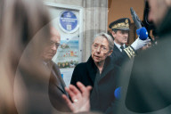 Elisabeth Borne visits an elementary school - Paris AJ