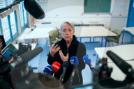 Elisabeth Borne visits an elementary school - Paris AJ